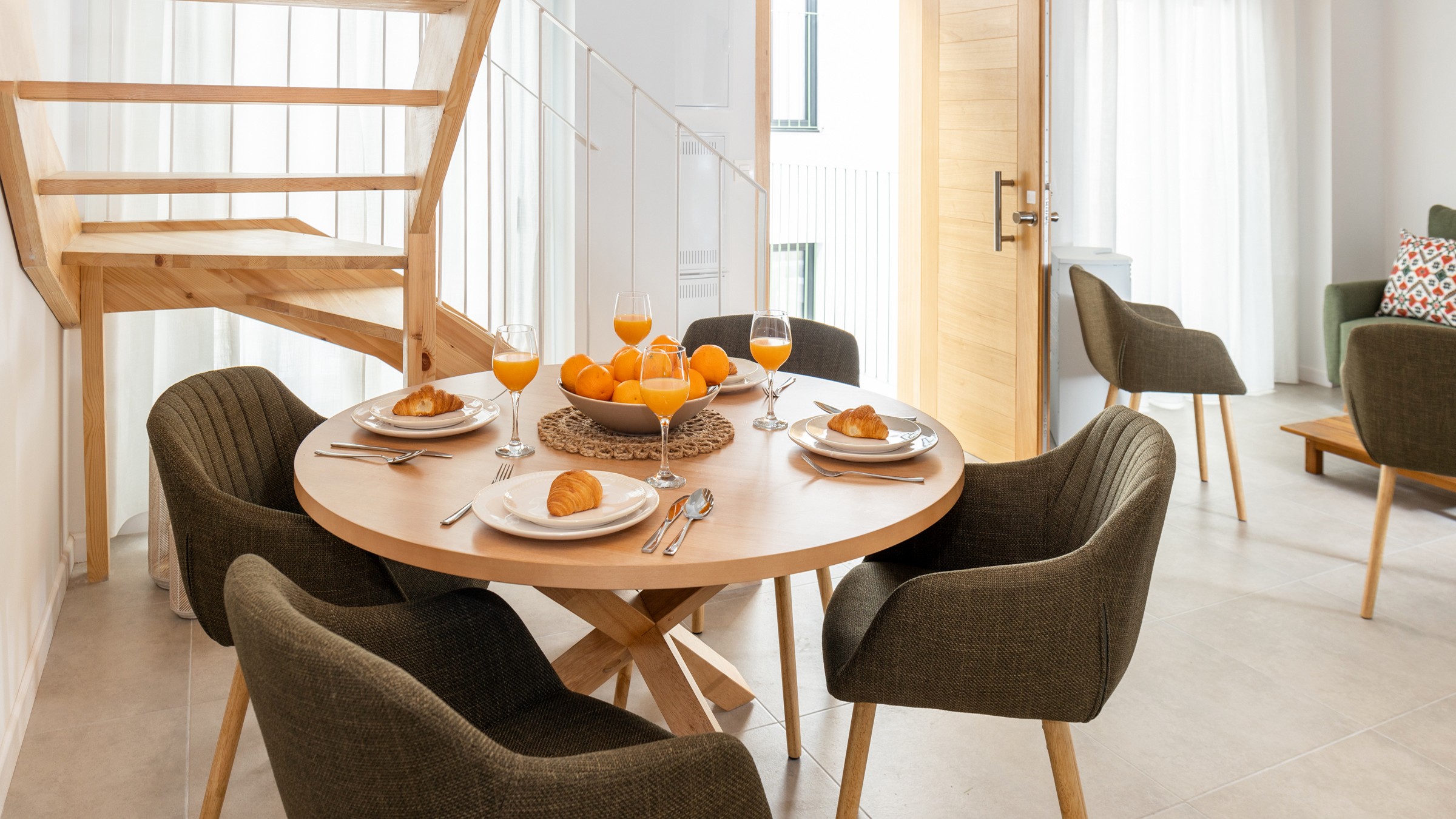Aparatmentos-Granada-Nest-Flats-Triunfo-3
